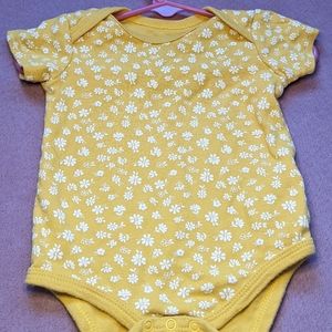 Floral yellow onesie, 6mos